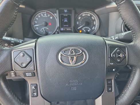 Used 2019 Toyota Tacoma 4x4 Double Cab image 23