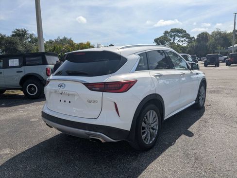 Used 2023 INFINITI QX50 Luxe FWD image 5