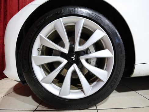 Used 2021 Tesla Model 3 Standard Range Plus image 7