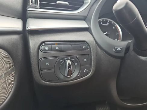 Used 2019 INFINITI QX50 Essential w/ Premium Audio Package FWD image 23