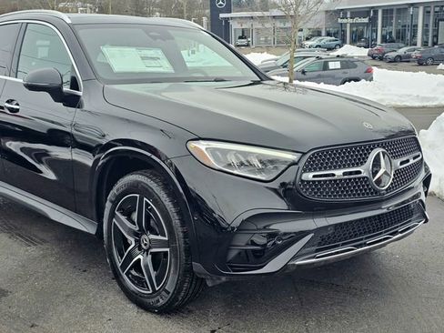 New 2026 Mercedes-Benz GLC 300 GLC 300 image 2