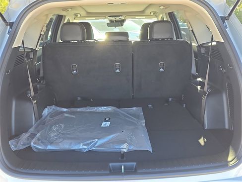 New 2026 Kia Sorento S image 10