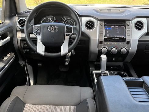 Used 2014 Toyota Tundra SR5 w/ SR5 Upgrade Package RWD image 10