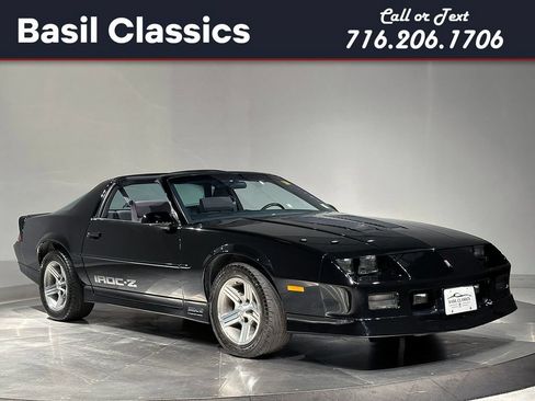 Used 1988 Chevrolet Camaro LT RWD image 1