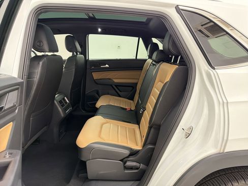 Used 2021 Volkswagen Atlas Cross Sport SEL Premium R-Line AWD/4WD image 14