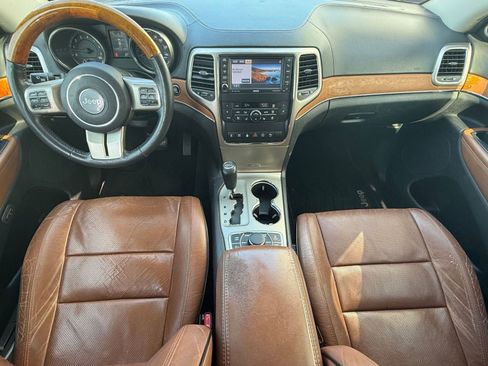 Used 2013 Jeep Grand Cherokee Overland w/ Advance Technology Group image 15