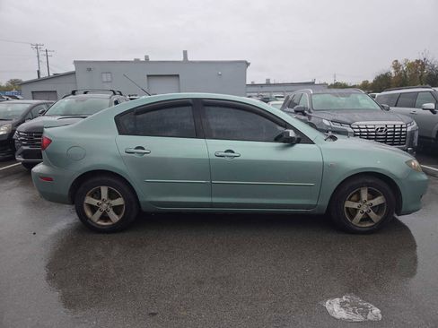 Used 2004 MAZDA MAZDA3 I image 2