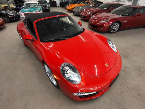 Used 2014 Porsche 911 Carrera 4S AWD/4WD image 23