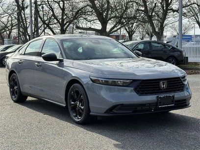 New 2025 Honda Accord SE