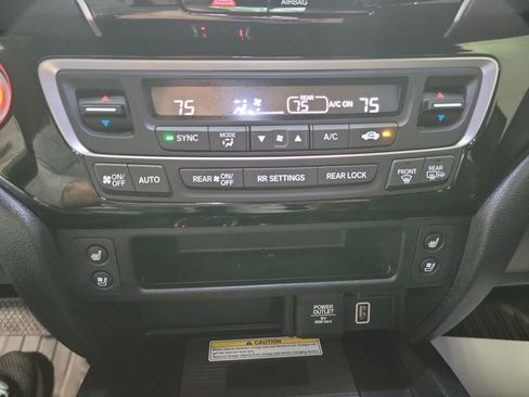 Used 2023 Honda Passport Elite image 43