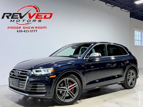 Used 2018 Audi SQ5 Prestige w/ Prestige Package image 1