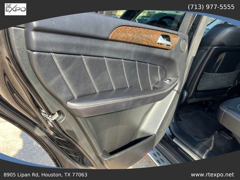 Used 2015 Mercedes-Benz GL 450 4MATIC image 27