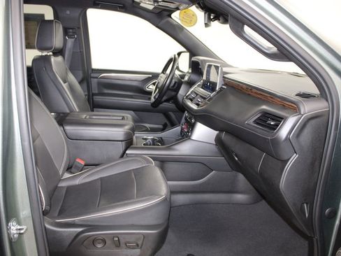 Used 2023 Chevrolet Tahoe Premier RWD image 29