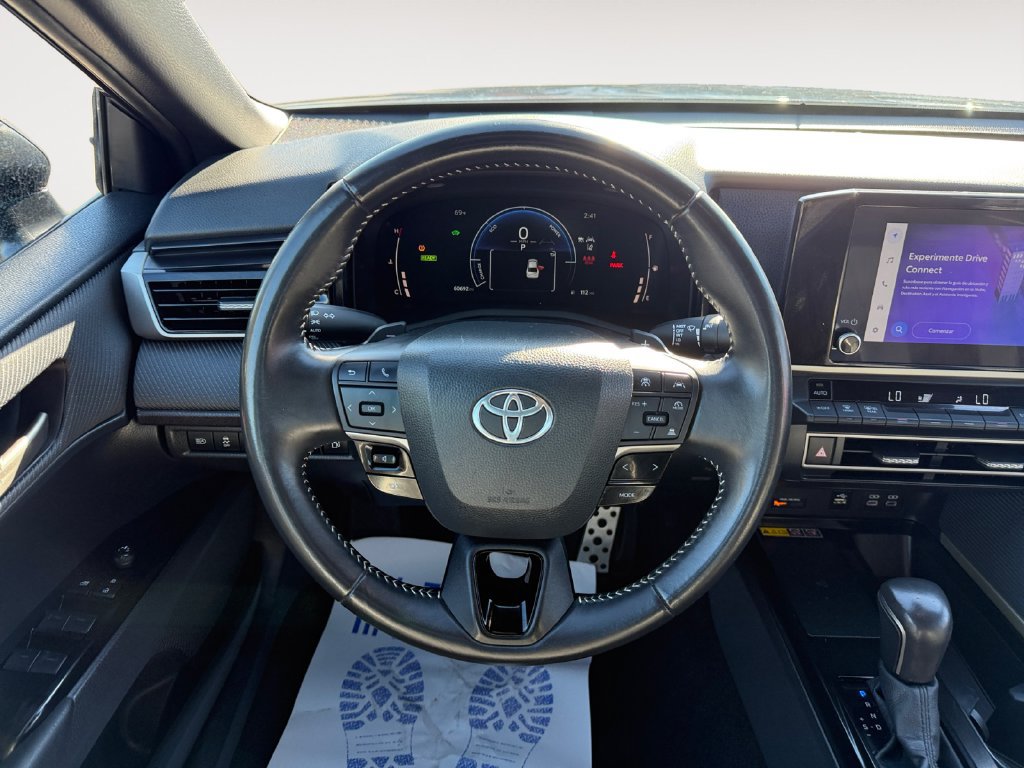 Certified 2025 Toyota Camry SE FWD image 12