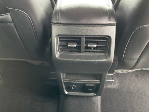 Used 2024 Ford Edge SEL w/ Convenience Package AWD/4WD image 32