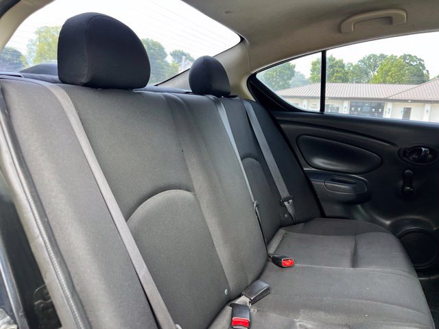 Used 2019 Nissan Versa S FWD image 18