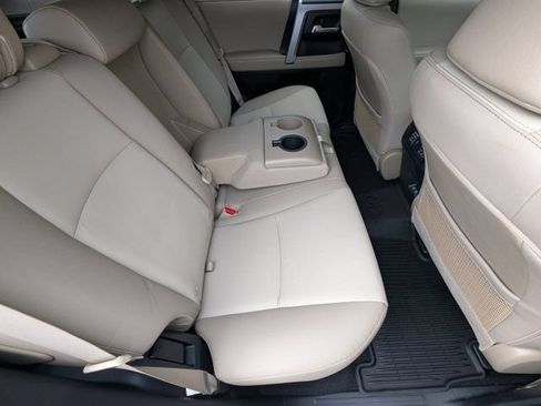 Used 2022 Toyota 4Runner SR5 Premium w/ Moonroof Package AWD/4WD image 14