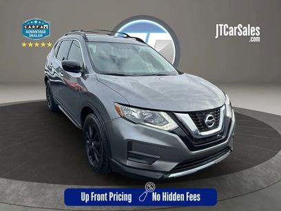 Used 2017 Nissan Rogue SV w/ Midnight Edition Package