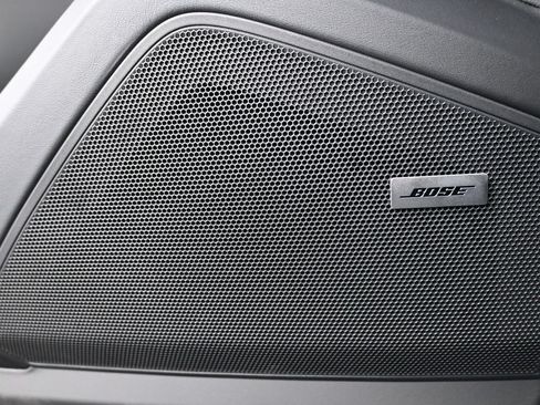 Certified 2026 Porsche Cayenne GTS AWD/4WD image 17