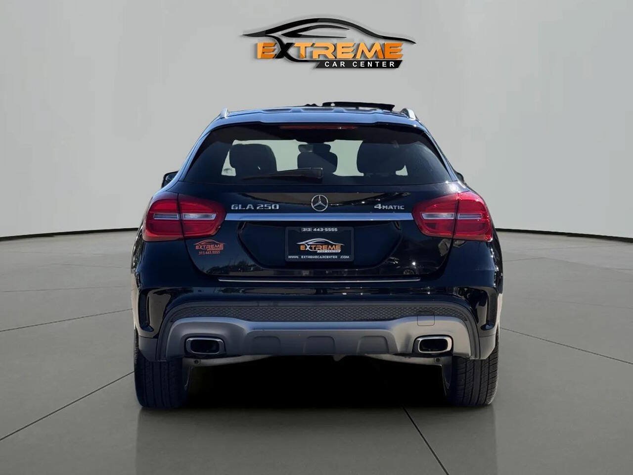 Used 2016 Mercedes-Benz GLA 250 4MATIC w/ Premium Package image 5