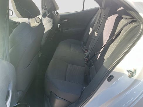 Used 2024 Toyota Corolla SE w/ SE Package image 23