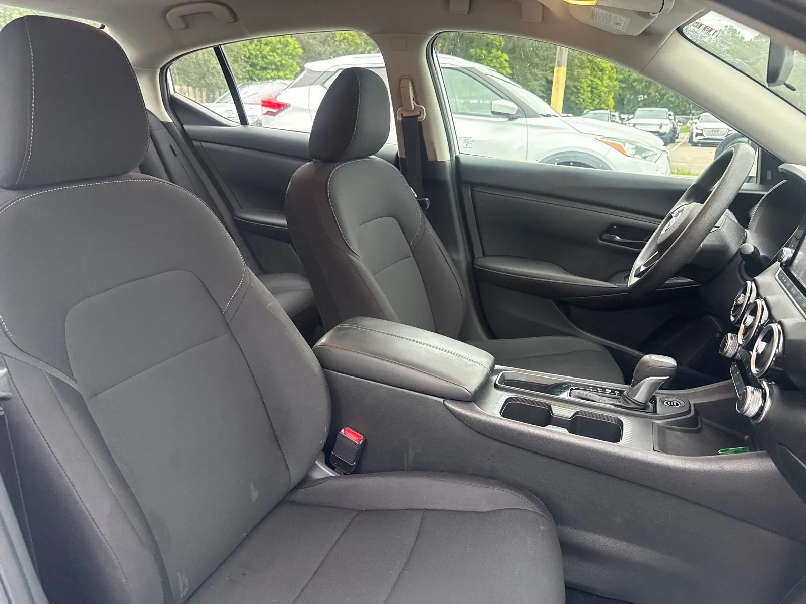 Used 2025 Nissan Sentra S FWD image 15
