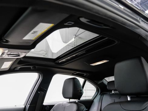 Used 2018 BMW 340i Sedan image 29