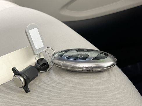 Used 2025 Hyundai Tucson SEL FWD image 36