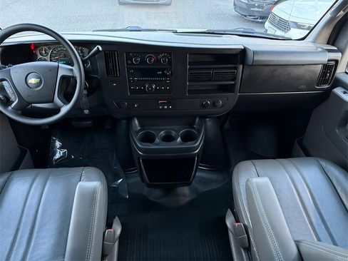 Used 2012 Chevrolet Express 1500 LS image 18