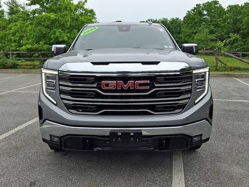 Used 2025 GMC Sierra 1500 SLT AWD/4WD image 2