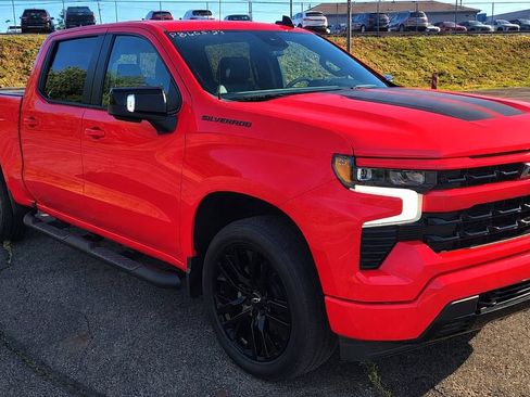 Used 2023 Chevrolet Silverado 1500 RST w/ Rally Edition AWD/4WD image 2