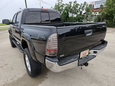 Used 2014 Toyota Tacoma PreRunner w/ SR5 Package RWD image 5