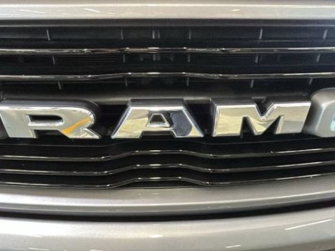 Used 2019 RAM 1500 Big Horn AWD/4WD image 8