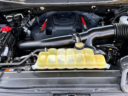 Used 2019 Ford F150 Raptor w/ Equipment Group 802A Luxury image 33