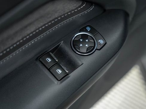 Used 2024 Ford Mustang Coupe image 33