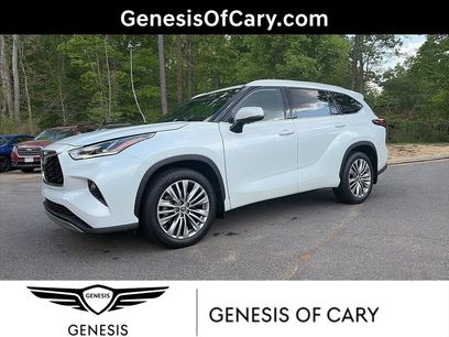 Used 2022 Toyota Highlander Platinum