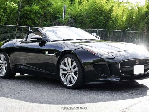 Used 2015 Jaguar F-TYPE S RWD image 12