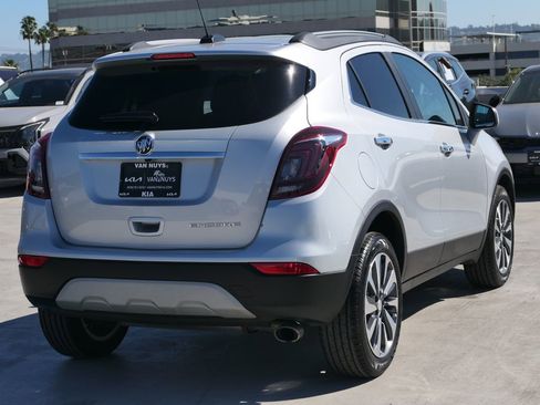 Used 2022 Buick Encore Preferred w/ Safety Package FWD image 4