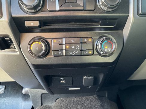 Used 2018 Ford F250 XLT image 24