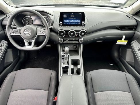 Certified 2025 Nissan Sentra SV FWD image 20