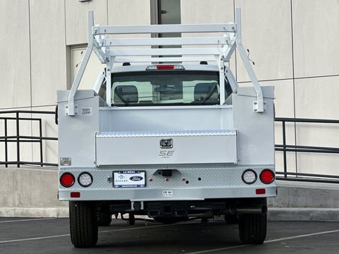 New 2026 Ford F250 XL w/ XL Chrome Package RWD image 4