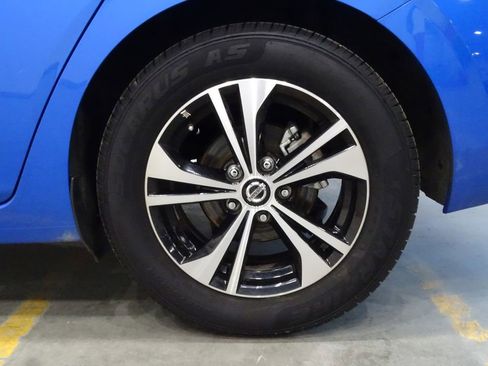 Used 2023 Nissan Sentra SV image 34