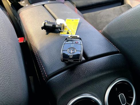 Used 2023 Mercedes-Benz CLA 35 AMG 4MATIC image 14