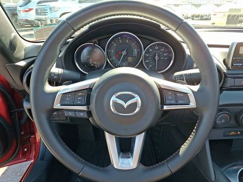 Used 2016 MAZDA MX-5 Miata Sport image 16