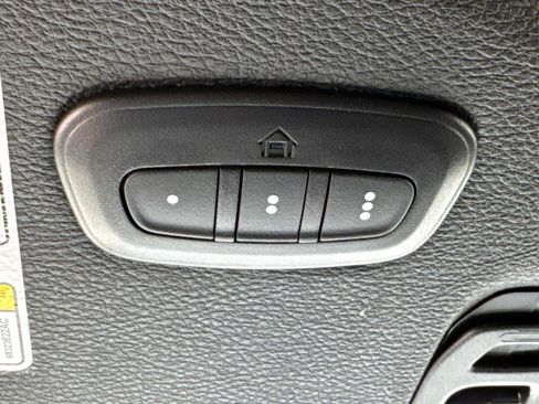 Used 2022 Jeep Gladiator Sport image 20