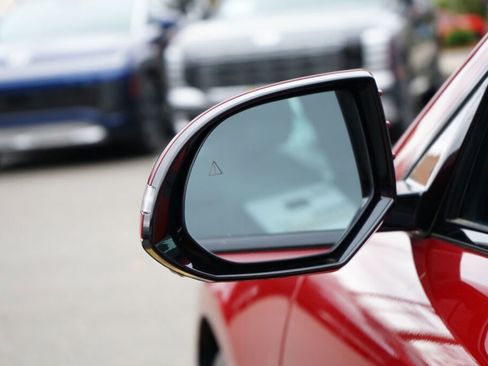 Used 2024 Hyundai Ioniq 6 Limited image 10