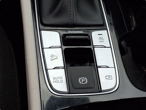 Used 2022 Hyundai Tucson SE FWD image 13