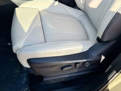 New 2026 Subaru Ascent Limited AWD/4WD image 23