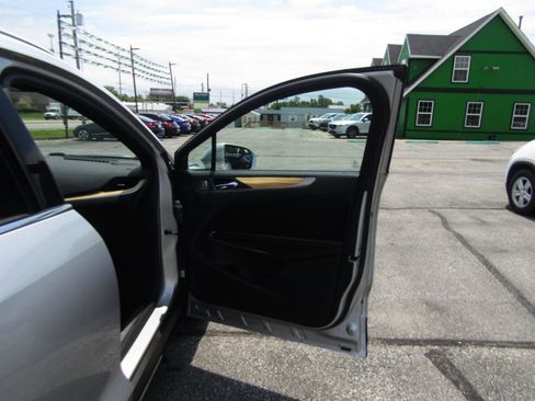 Used 2015 Lincoln MKC AWD w/ Equipment Group 101A Select image 22