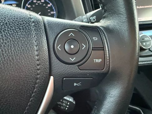 Used 2017 Toyota RAV4 XLE image 24